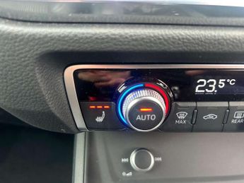 Audi Q3 35 TFSI S Line 5dr S Tronic