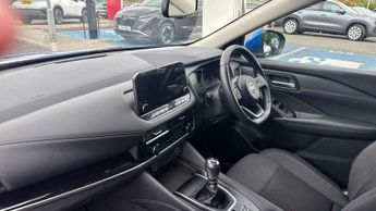 Nissan Qashqai 1.3 DiG-T MH N-Connecta 5dr