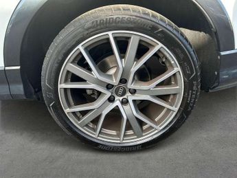 Audi Q3 35 TFSI Black Edition 5dr S Tronic [20" Alloy]