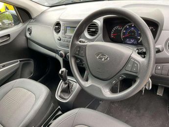 Hyundai i10 1.2 SE 5dr Auto