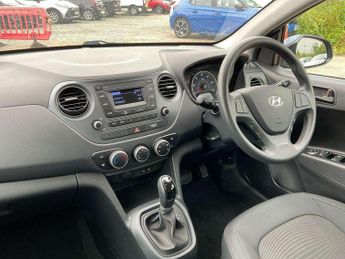 Hyundai i10 1.2 SE 5dr Auto