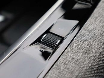 Peugeot 3008 1.2 Hybrid 136 GT 5dr e-DSC6