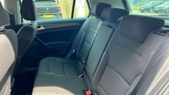 Volkswagen Golf 1.6 TDI Match 5dr DSG