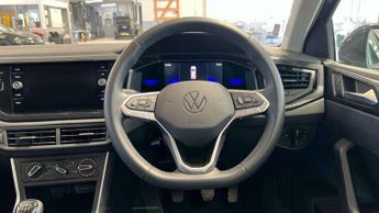 Volkswagen Polo 1.0 TSI Life 5dr