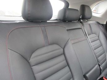 MG HS 1.5 T-GDI Exclusive 5dr DCT