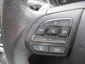 MG HS 1.5 T-GDI Exclusive 5dr DCT