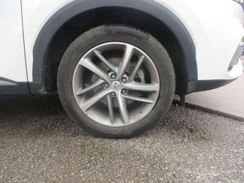 MG HS 1.5 T-GDI Exclusive 5dr DCT