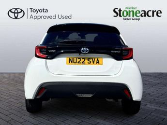 Toyota Yaris 1.5 Hybrid Design 5dr CVT
