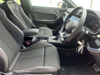 Audi Q3 35 TFSI Black Edition 5dr S Tronic