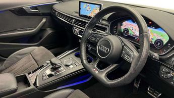 Audi A4 Avant 2.0 TDI 190 Black Edition 5dr S Tronic