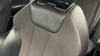 Audi A4 Avant 2.0 TDI 190 Black Edition 5dr S Tronic