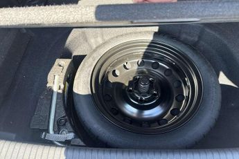 Volkswagen Golf 1.6 TDI SE [Nav] 5dr DSG