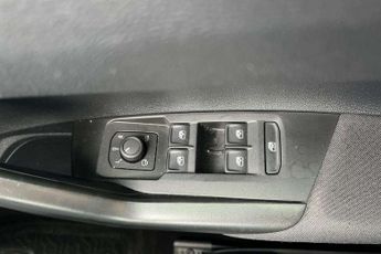Volkswagen Polo 1.0 TSI Life 5dr