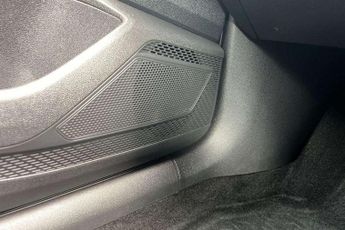 Volkswagen Polo 1.0 TSI Life 5dr