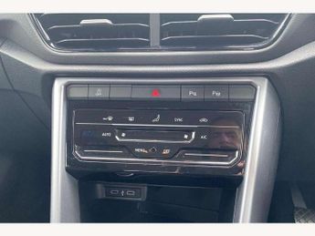 Volkswagen T-Roc 1.5 TSI Life 5dr