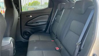 Nissan Juke 1.0 DiG-T 114 N-Connecta 5dr DCT