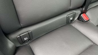 Volvo XC60 2.0 B4D Plus Dark 5dr AWD Geartronic