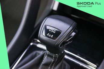 Skoda Karoq 2.0 TDI Sport Line 4x4 5dr DSG