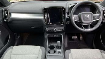 Volvo XC40 2.0 B3P Core 5dr Auto