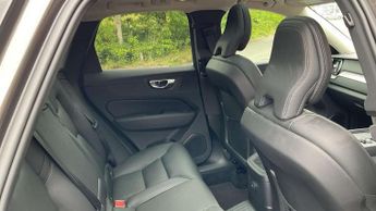 Volvo XC60 2.0 T6 350 RC PHEV Inscription Expr 5dr AWD Auto