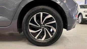 Volkswagen Polo 1.0 TSI Life 5dr DSG