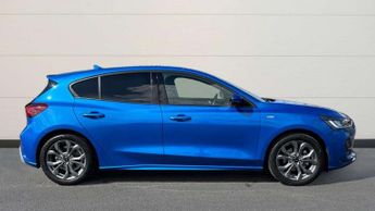 Ford Focus 1.0 EcoBoost Hybrid mHEV ST-Line 5dr Auto