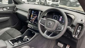 Volvo XC40 1.5 T3 [163] R DESIGN 5dr Geartronic