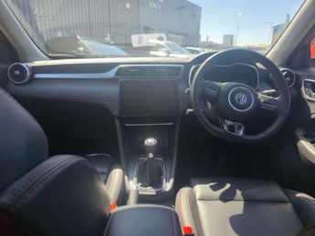 MG ZS 1.5 VTi-TECH Exclusive 5dr