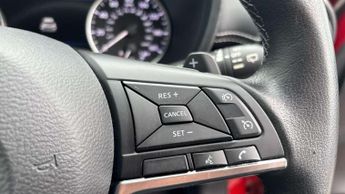 Nissan Juke 1.0 DiG-T 114 N-Connecta 5dr DCT