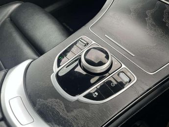 Mercedes-Benz GLC GLC 220d 4Matic AMG Line 5dr 9G-Tronic