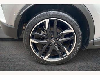 Toyota C-HR 2.0 Hybrid GR Sport 5dr CVT