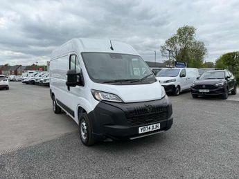 Peugeot Boxer 2.2 BlueHDi 140 H2 Van Professional