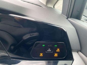 Volkswagen Golf 1.5 TSI Life 5dr