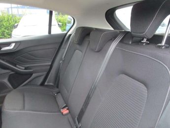 Ford Focus 1.0 EcoBoost Hybrid mHEV 155 Titanium 5dr