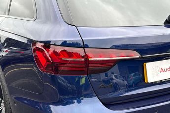Audi A4 Avant 35 TDI Black Edition 5dr S Tronic
