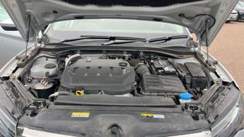 Skoda Superb Estate 2.0 TDI CR SE 5dr DSG