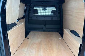 Volkswagen Caddy 2.0 TDI 102PS Commerce Pro Van [Tech Pack]