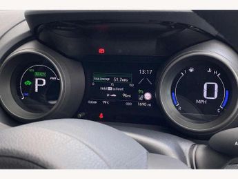 Toyota Yaris 1.5 Hybrid Design 5dr CVT