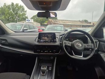 Nissan Qashqai 1.3 DiG-T MH 158 Acenta Premium 5dr Xtronic