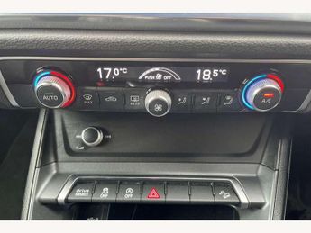 Audi Q3 40 TFSI Quattro S Line 5dr S Tronic