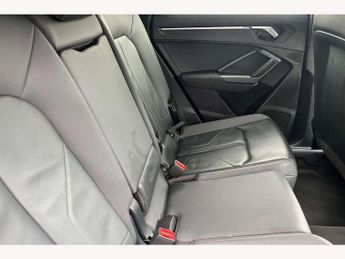 Audi Q3 40 TFSI Quattro S Line 5dr S Tronic