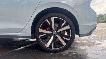 Volkswagen Golf GTE 1.5 TSI 272 GTE eHybrid 5dr DSG