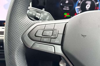 Volkswagen Passat Estate 1.5 eTSI R-Line 5dr DSG