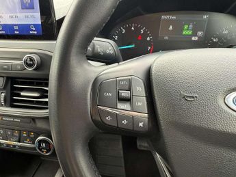 Ford Focus Active 1.0 EcoBoost Hybrid mHEV 155 Active 5dr Auto
