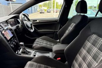 Volkswagen Golf 2.0 TDI 184 GTD BlueLine 5dr DSG
