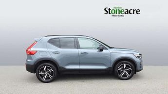 Volvo XC40 2.0 B3P Plus Dark 5dr Auto