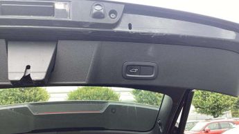 Volvo XC40 2.0 B4P Inscription 5dr Auto