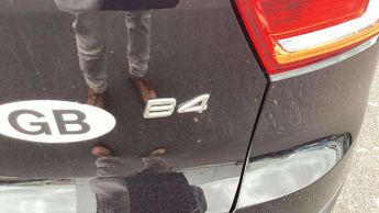 Volvo XC40 2.0 B4P Inscription 5dr Auto