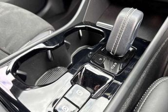 Volvo XC40 1.5 T3 [163] R DESIGN 5dr Geartronic
