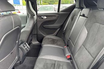 Volvo XC40 1.5 T3 [163] R DESIGN 5dr Geartronic